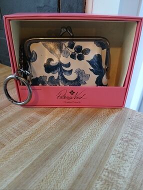 Patricia Nash NWT/NIB Kisslock Coin Pouch